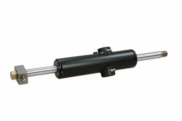 Tractor steering hydraulic cylinder